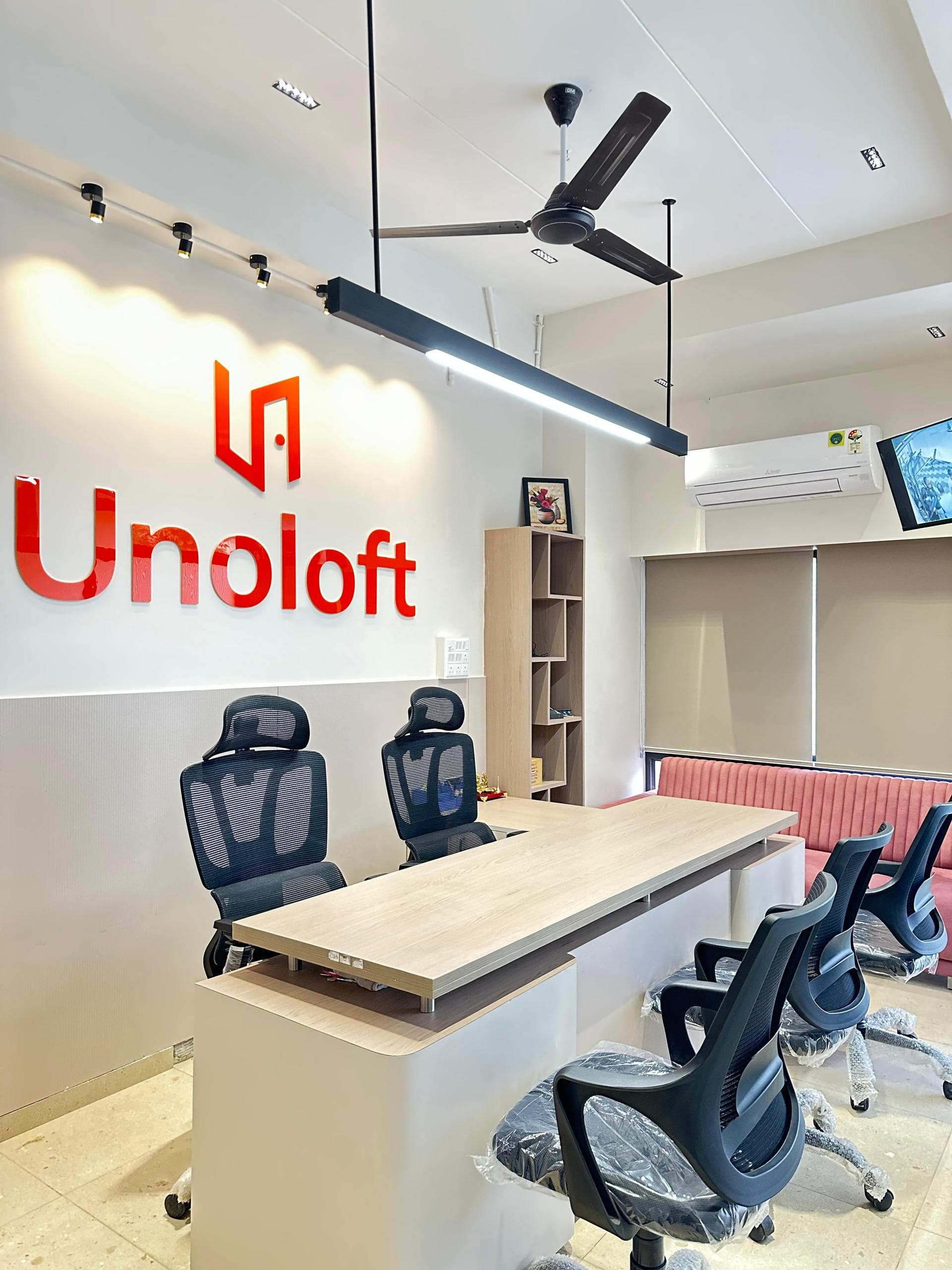 Study lounge at Unoloft boys PG near Nirma University Ahmedabad